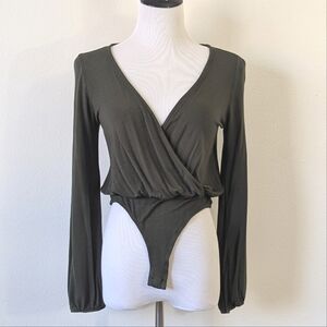 NASTY GAL Deep V-neck Olive Bodysuit